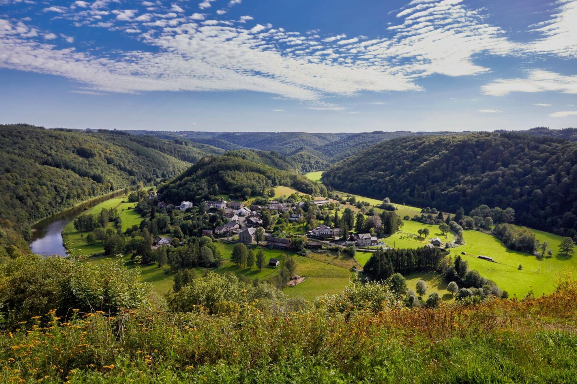 Hillview Resort Grandvoir Neufchâteau Zewnętrze zdjęcie